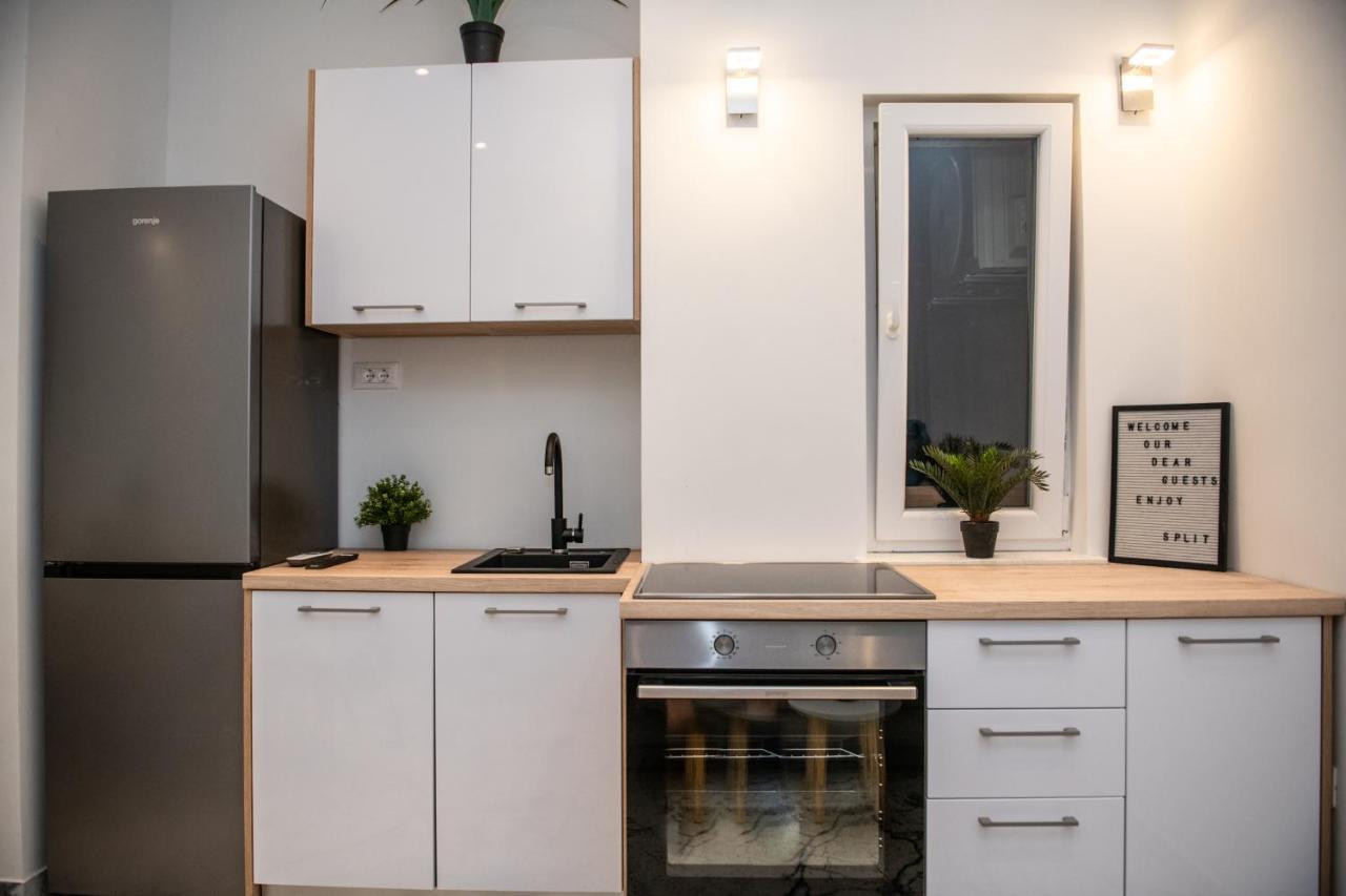 Jadran Apartment Split Exterior photo